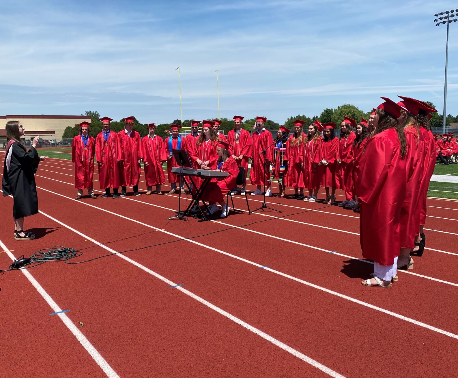 2022 Big Foot High School graduation - Choir sings "I Lived" by One Republic